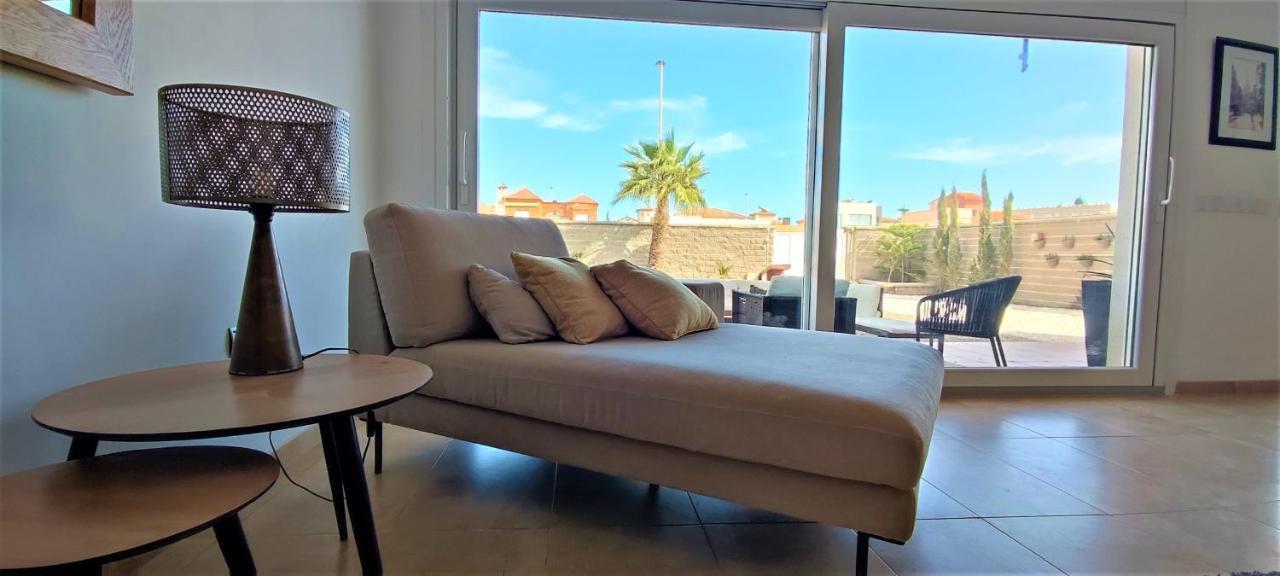 5 Bedrooms Private House 300M From Beach Roquetas de Mar Exterior foto