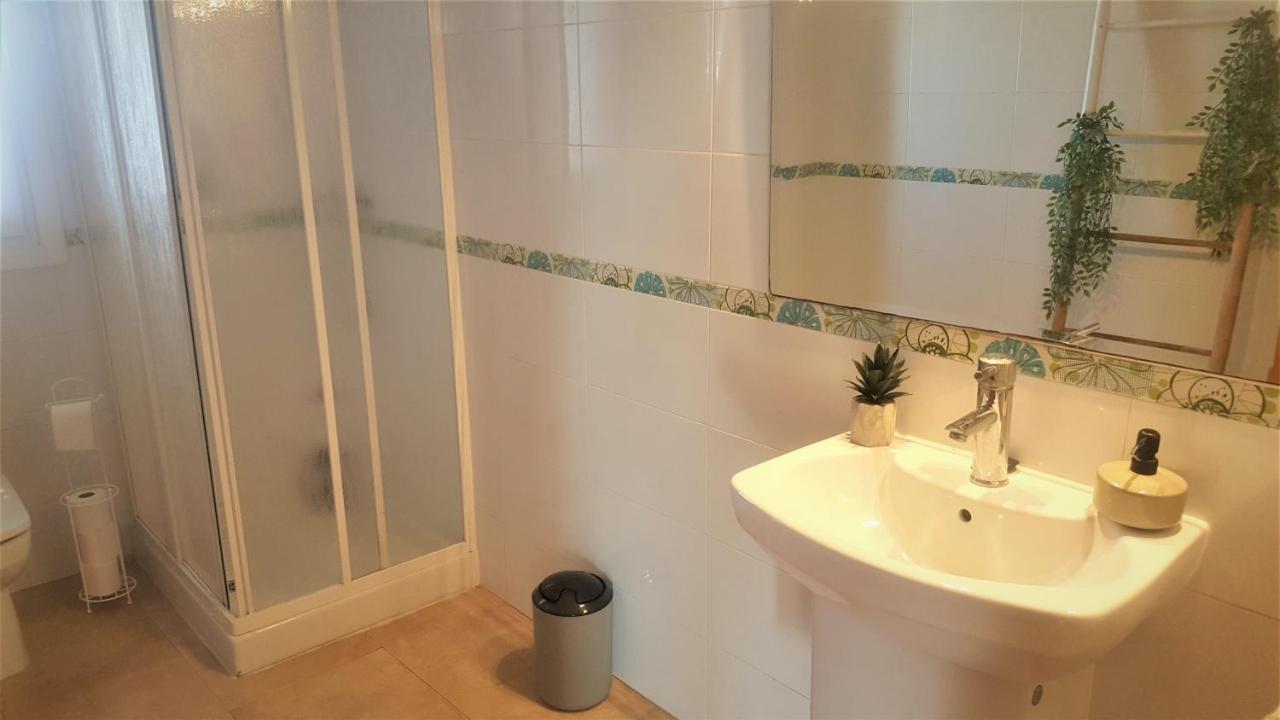 5 Bedrooms Private House 300M From Beach Roquetas de Mar Exterior foto